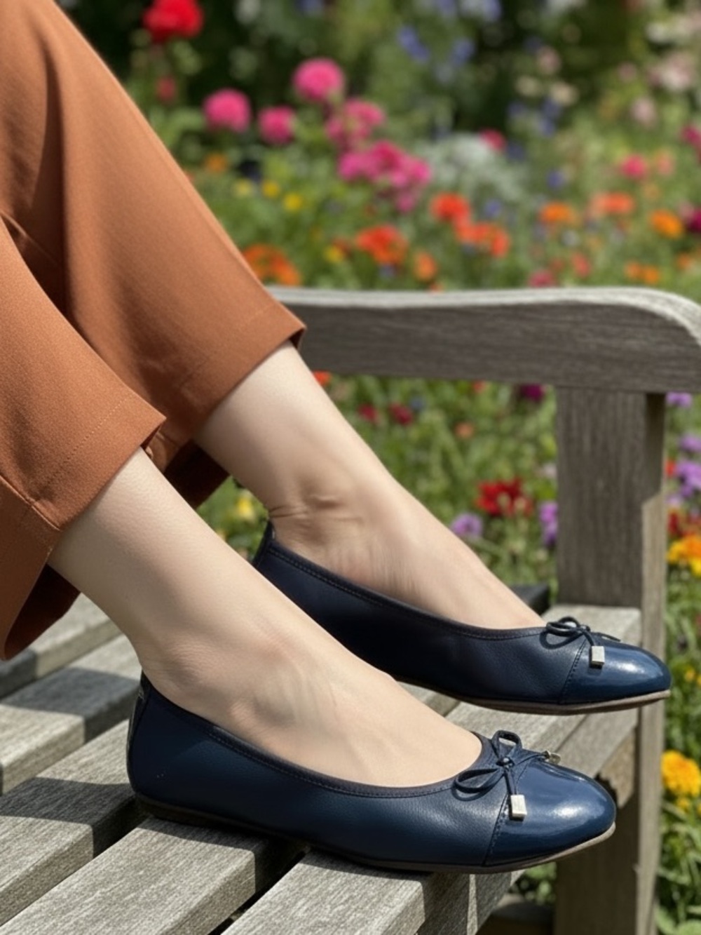 Vionic Navy Patent Cap Toe Ballet Flats 9.5W